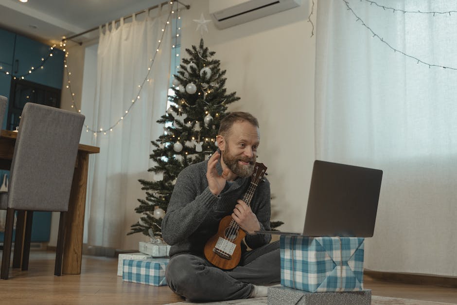  Weihnachten Geschenke bringen - Santa Claus