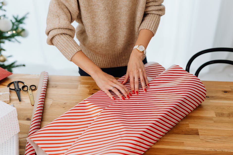  Verpackungsoptionen für Socken als Geschenk